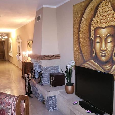 Lotus Apartment Хамрун Екстер'єр фото