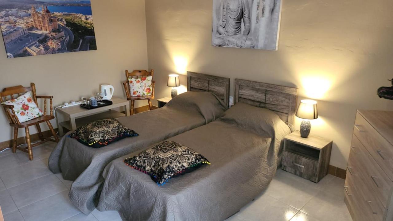 Lotus Apartment Хамрун Екстер'єр фото