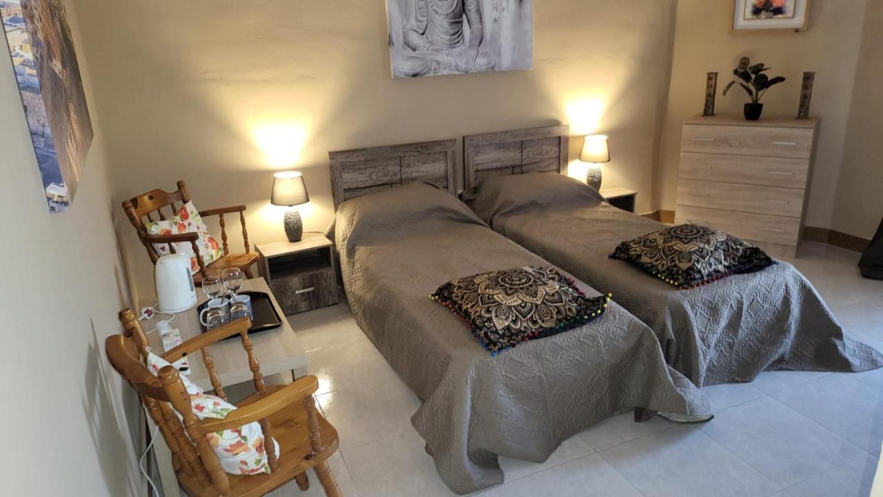 Lotus Apartment Хамрун Екстер'єр фото