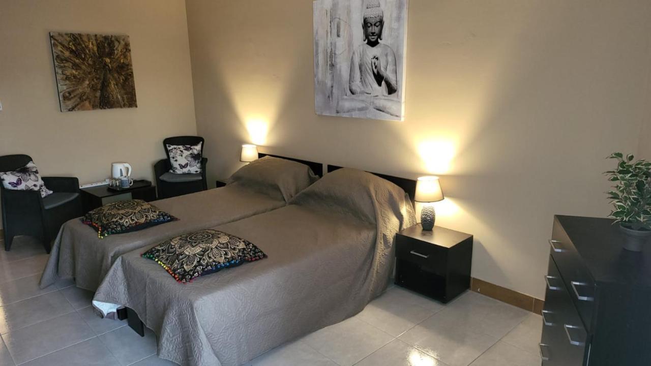 Lotus Apartment Хамрун Екстер'єр фото