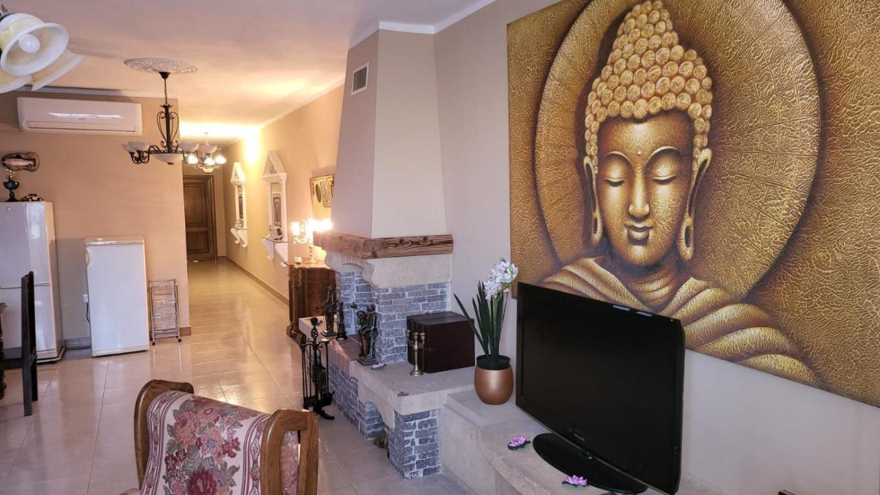 Lotus Apartment Хамрун Екстер'єр фото