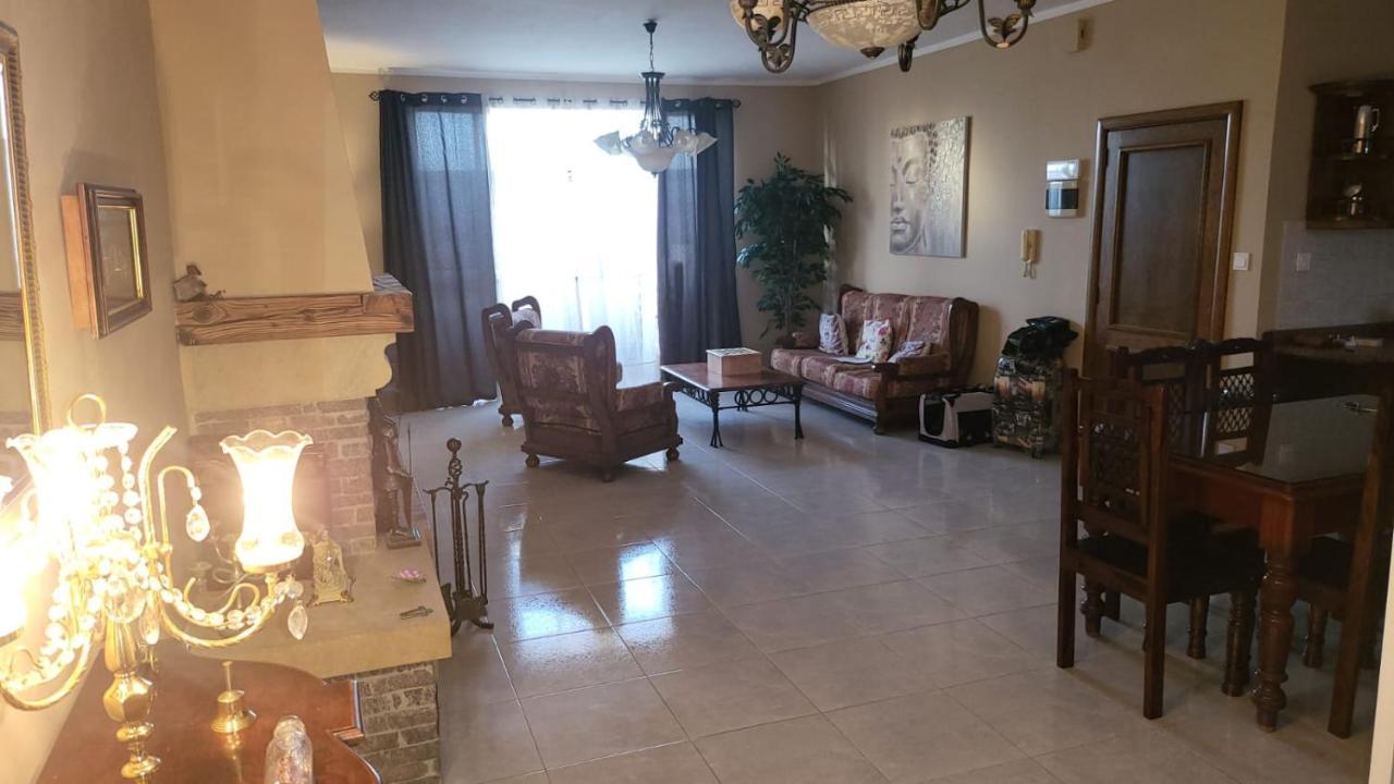 Lotus Apartment Хамрун Екстер'єр фото